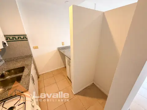 Solís 100, Piso 2