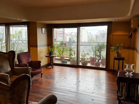 Departamento en Venta de 5 dormitorios