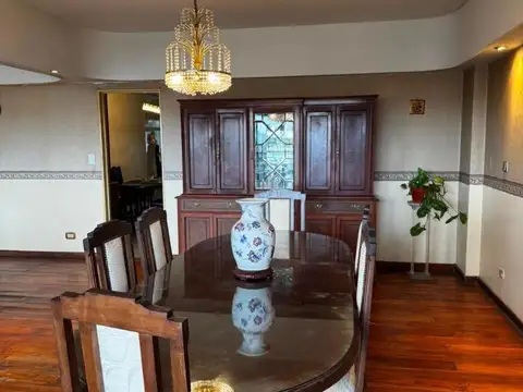 Departamento en Venta de 6 ambientes