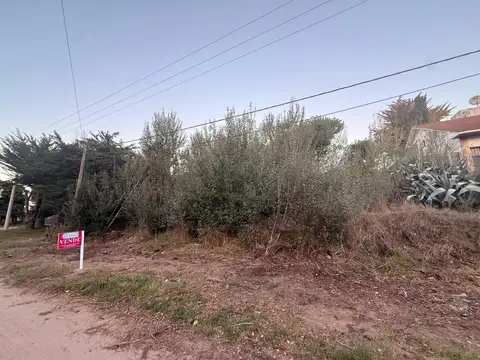 Terreno en Venta 31,82  mts Fondo