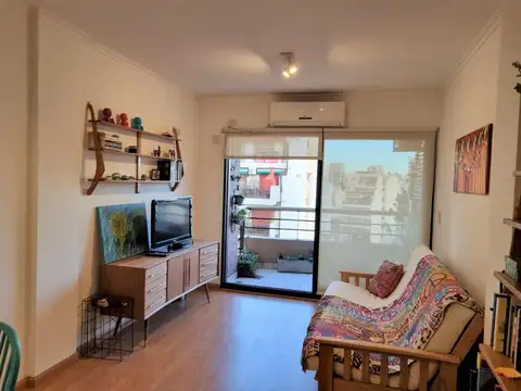 Avenida Angel Gallardo 600