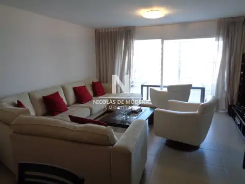 Departamento 4 ambientes con 3 baños
