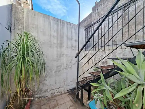Depto Tipo Casa en Venta 30 años
