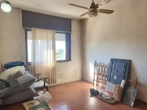 Venta departamento 4 dormitorios en Republica de la Sexta