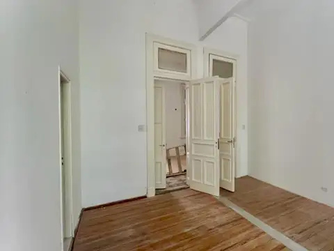 Oficina 4 ambientes con 3 baños