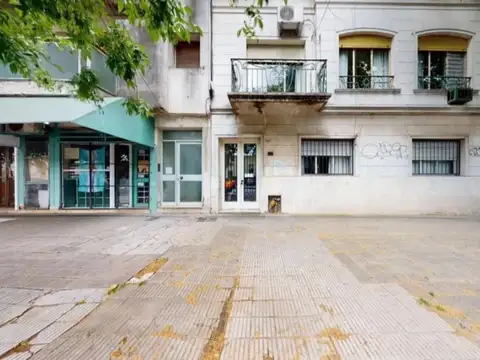 Departamento  cuatro dormitorios- La Plata