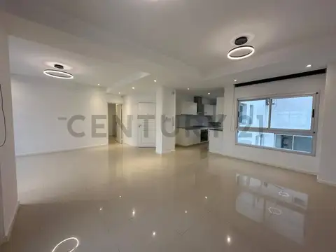 Departamento en Alquiler con 1 cocheras
