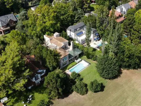 VENTA  CASA  6 AMBIENTES CANNING  ST THOMAS NORTE EXCELENTE UBICACION