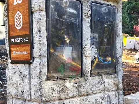 Lote en Barrio Cerrado el Estribo, km 1 de Av. Pioneros, Bariloche- NUEVO VALOR! Escucha propuestas
