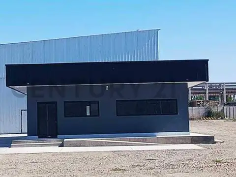 Alquiler de Galpón y Oficinas sobre calle Rodriguez Peña