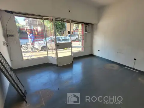 Local en Alquiler en Jose Leon Suarez, $ 500.000
