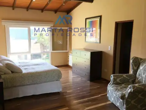 Casa en Venta en Castelar, USD 800.000