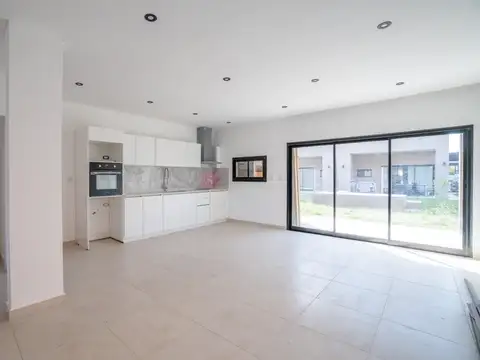 Casa en Venta en Pilar, USD 165.000