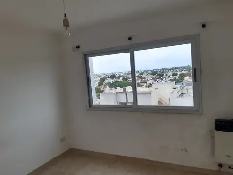 Departamento 2amb. con balcón en venta en Haedo