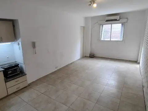 Departamento en alquiler en Parque Rivadavia