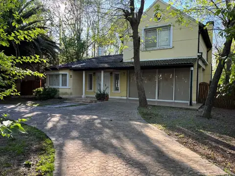 CASA EN VENTA EN PARQUE LAS NACIONES