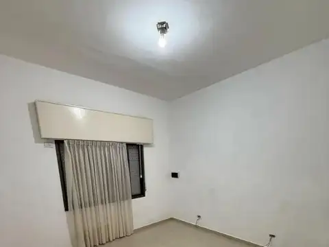 Mariano Moreno e/ Mármol y Manuel Artigas