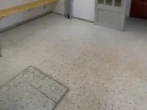 Local en Alquiler en Ringuelet, $ 460.000