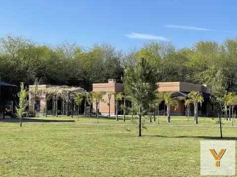 Casa en Venta en Countries y Barrios Cerrados en San Miguel, USD 950.000