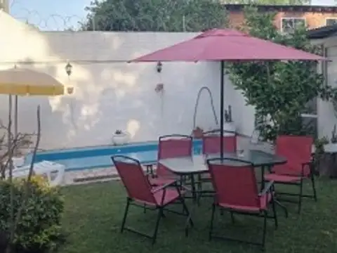 Departamento 5 ambientes con 2 baños