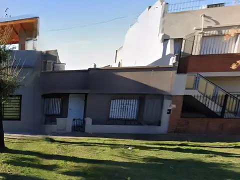 PH AL FRENTE EN BANFIELD - Financiado / APTO CREDITO
