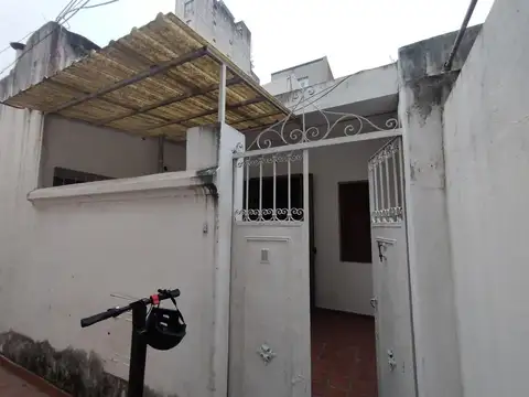 Depto Tipo Casa en Alquiler de 1 dormitorio