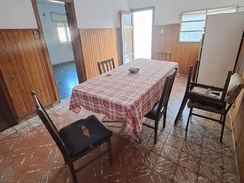 Casa en Venta en Alto Alberdi, USD 38.000