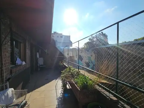 Depto Tipo Casa en Venta de 4 ambientes