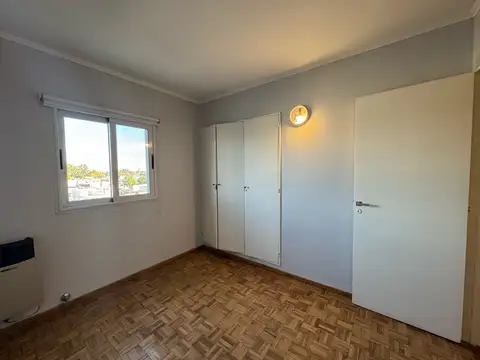 Departamento 5 ambientes con 1 baño