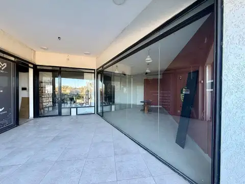 Local en Venta en Manzanares, USD 55.000