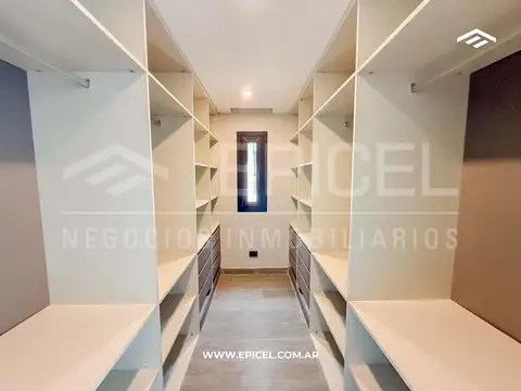 Departamento en Alquiler de 4 ambientes