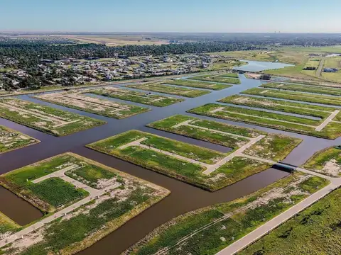 VENTA LOTE FUNES LAKES