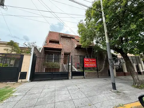 Casa - Venta - Argentina, Tres de Febrero - CURAPALIGUE 2151