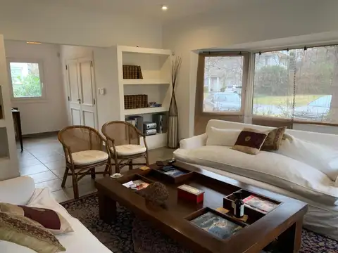 CASA VENTA PILAR MAYLING 3 DORMITORIOS JARDIN PILETA