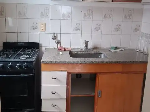 Departamento 2 ambientes con 1 baño