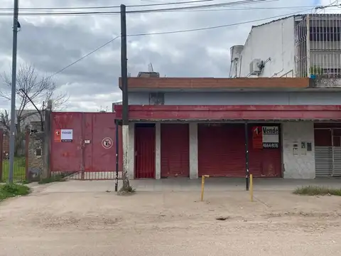 Galpón, con local comercial a la calle - ¡AMPLIA FINANCIACIÓ