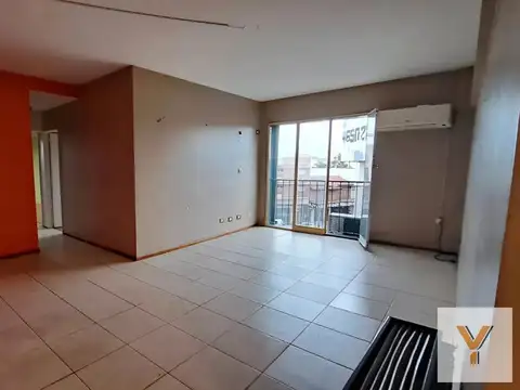 Departamento en alquiler - 3 Dormitorios 2 Baños - Haedo