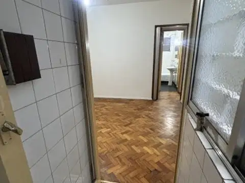 Avellaneda 2000 , Piso 3