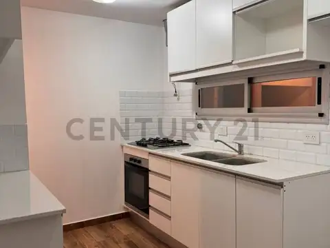 132 Y 476 CASA DUPLEX 3 DORMITORIOS EN ALQUILER TEMPORARIO BARRIO EL CAUCE CITY BELL