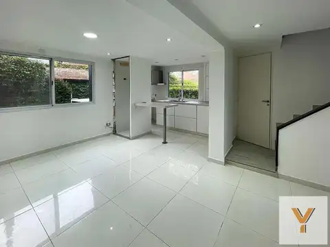 Casa 3 ambientes con 2 baños