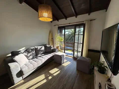 VENTA Dpto 2 amb + escritorio y cochera Pque. Luro