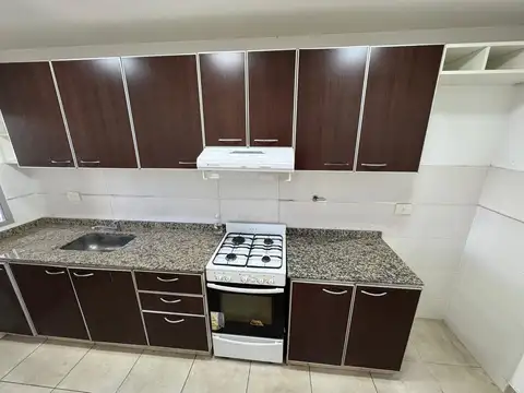 Departamento en Alquiler en Villa Luro, $ 700.000