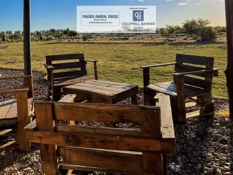 Casa en Venta con 15 cocheras