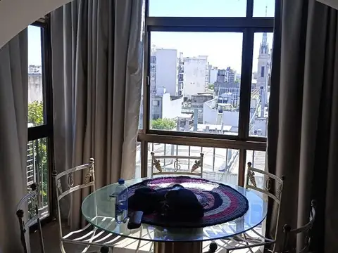 Alberti 1200, Piso 7°