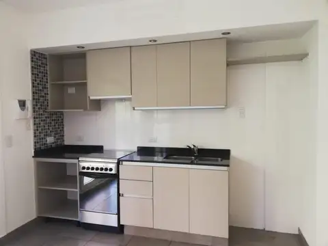 Departamento en Alquiler en Villa Urquiza, $ 600.000