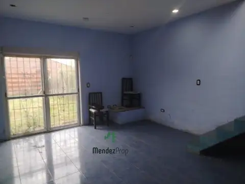 CASA DE DOS PLANTAS A TERMINAR SOBRE LOTE PROPIO DE 315 m²