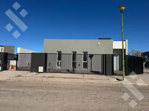 casa ph 2 dormitorios alquiler General Fernadez Oro