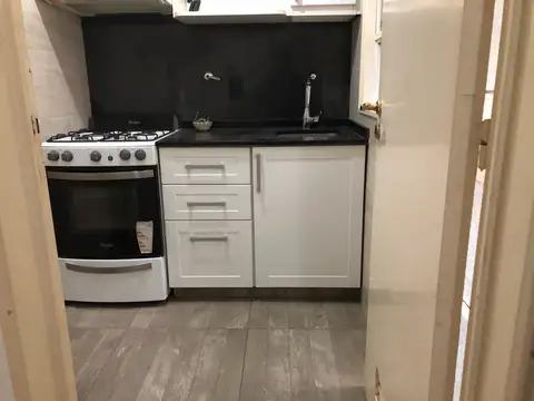 Departamento en Alquiler en Parque Patricios, $ 450.000