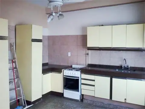 Depto Tipo Casa 4 ambientes con 1 baño