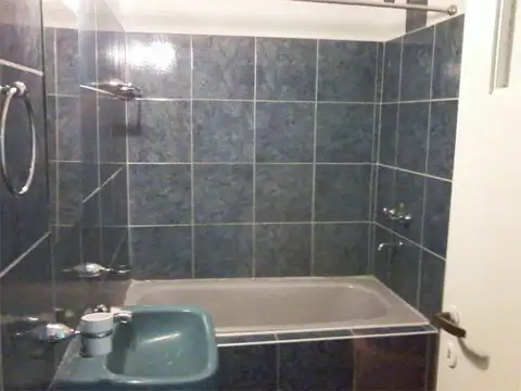 Depto Tipo Casa en Venta en San Nicolás, USD 125.000